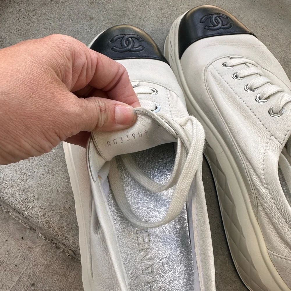 Chanel White and Black Leather Sneakers - Picture 7 of 16